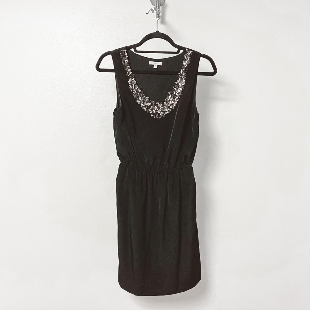 Gap NYE Holiday Casual Chic Sequin Neck Line Sleeveless Mini Dress Black